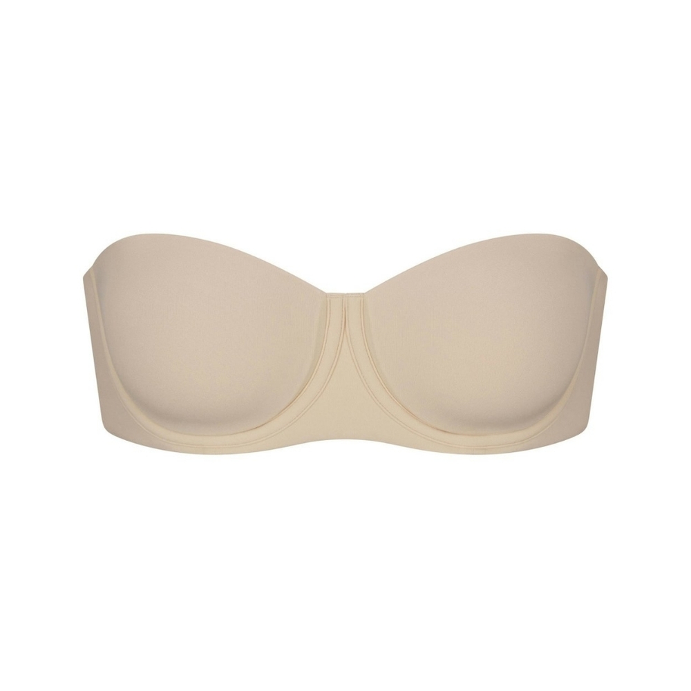 NWT Skims Fits Everybody Strapless Bra Sand Light Nude 32D Comes With Straps